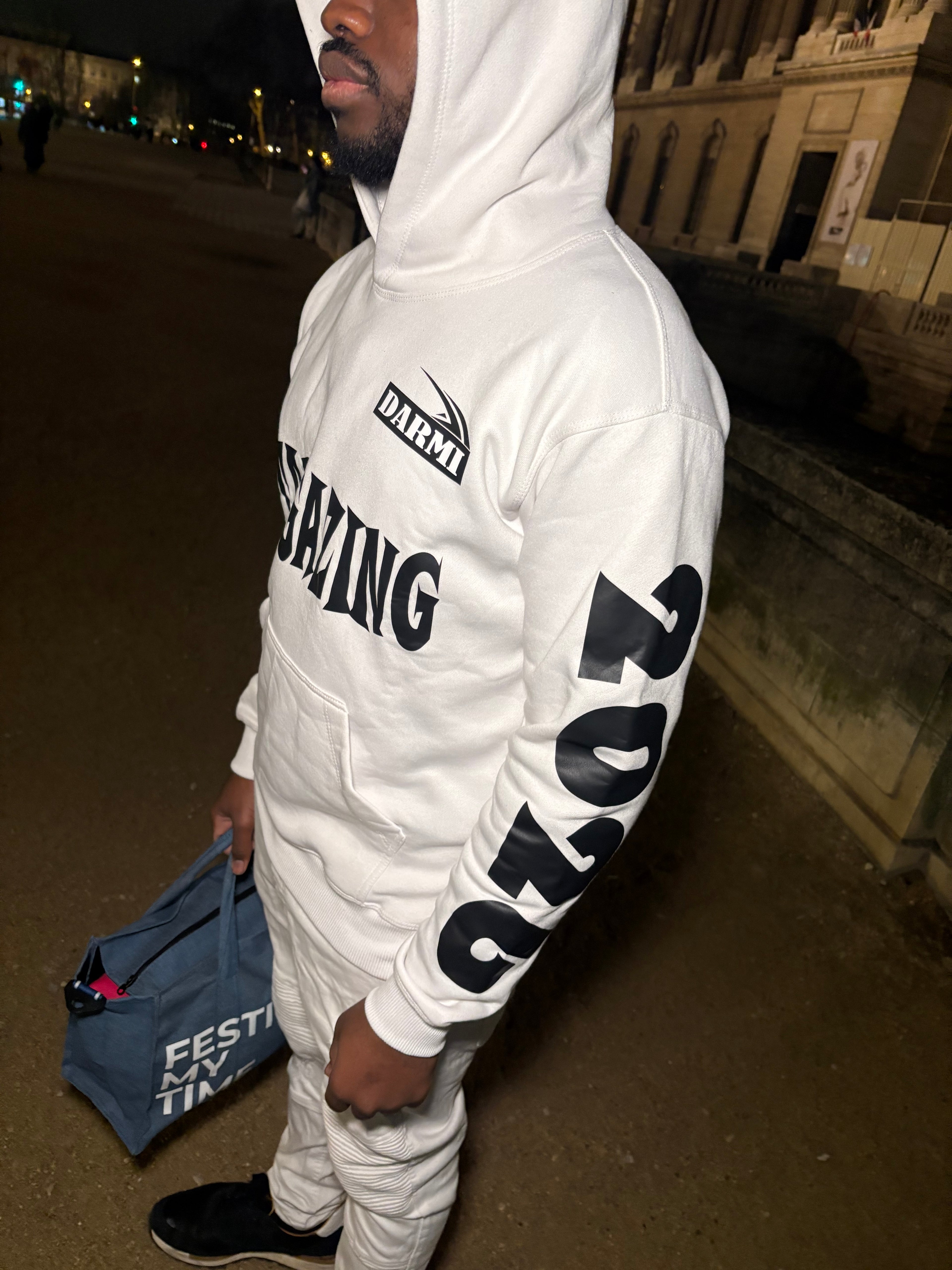 ARCHIVE OF THE CANDLESKI HOODIE