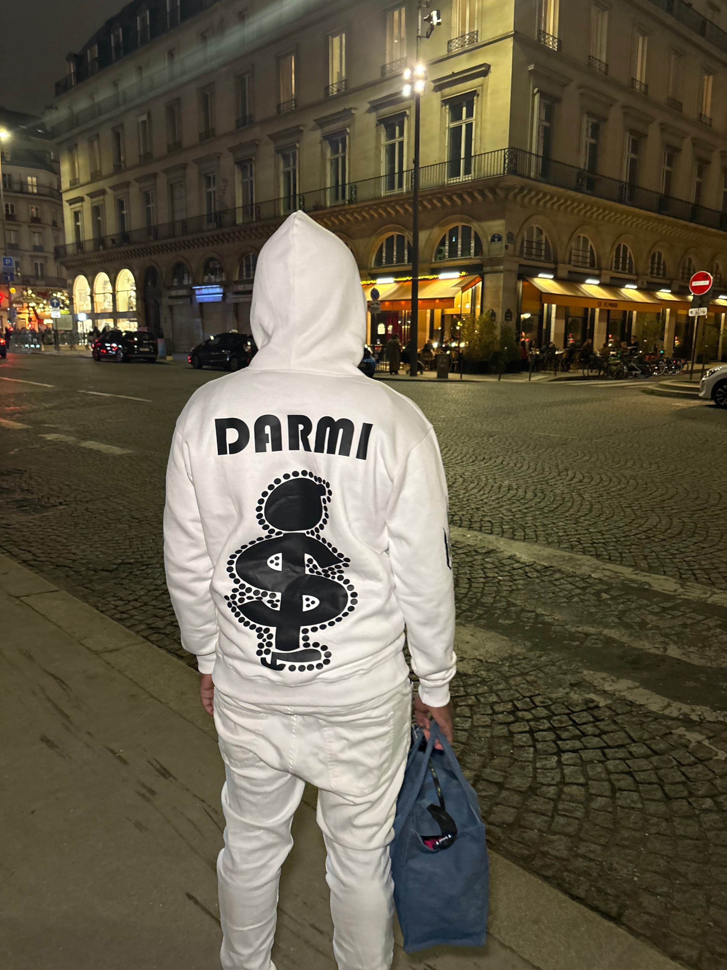 ARCHIVE OF THE CANDLESKI HOODIE
